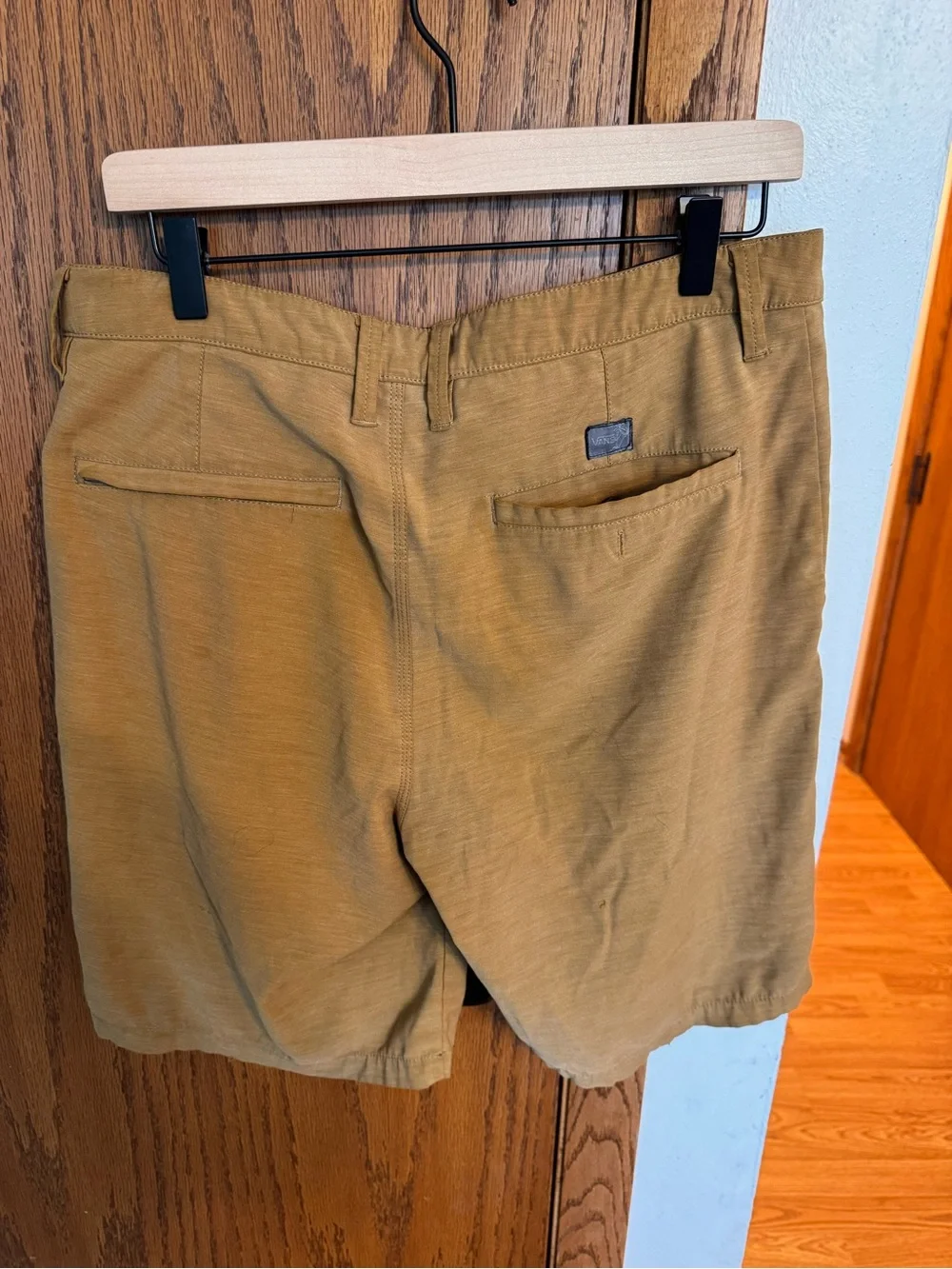 Vans‎ Men's Mustard Flat Front Shorts 32